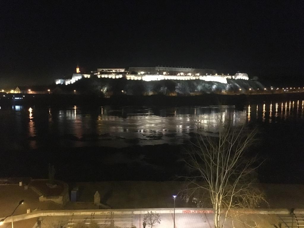 Fortress View Apartment נובי סאד מראה חיצוני תמונה