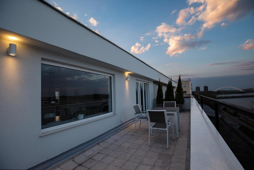 Fortress View Apartment נובי סאד מראה חיצוני תמונה